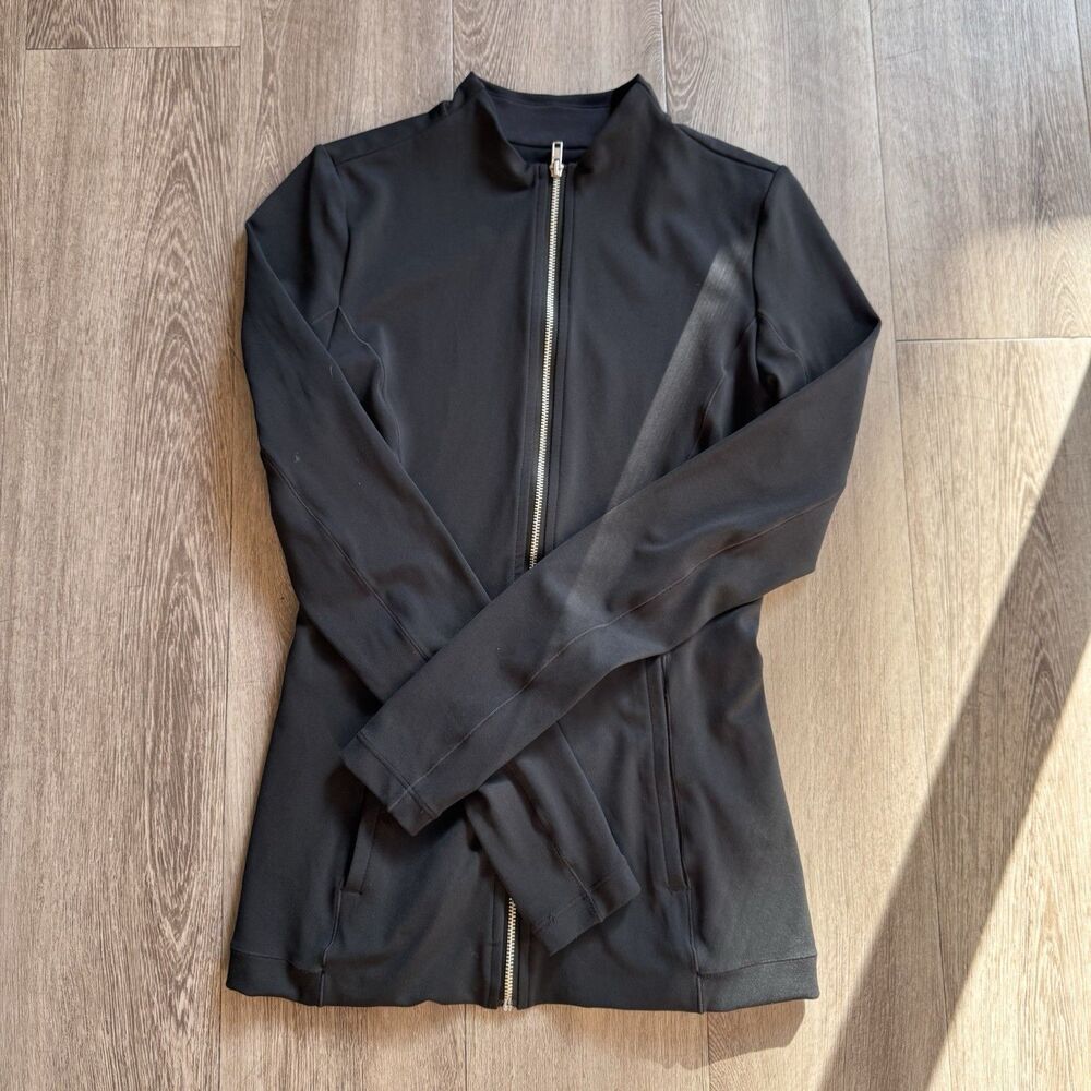Nike Yoga Luxe Dri-FIT Women's Full-Zip Jacket, Size XS Smoke Gray /Black - Picture 5 of 16